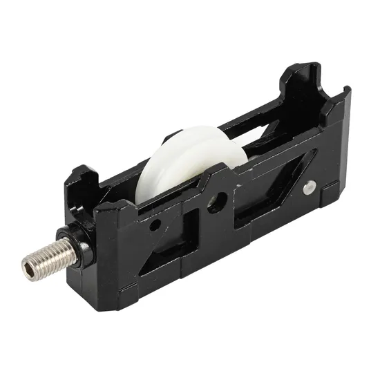 Rouleau de porte et fenêtre en plastique